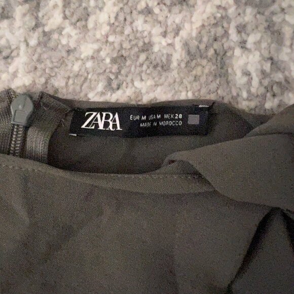 Zara Green Long Flowy Sleeveless Jumpsuit - Picture 6 of 7